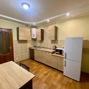 Апартаменты акуратні в центрі львова, Львов